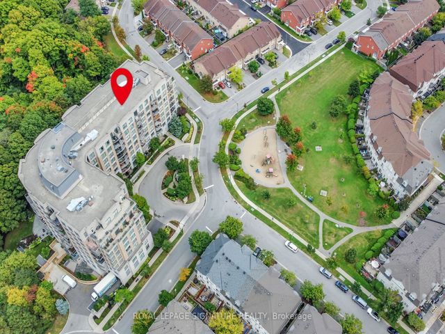 308 - 16 Dallimore Circ