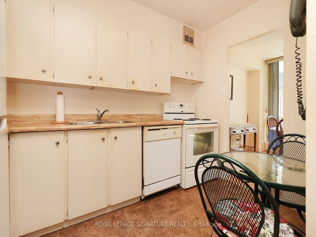114 - 20 Sunrise Ave