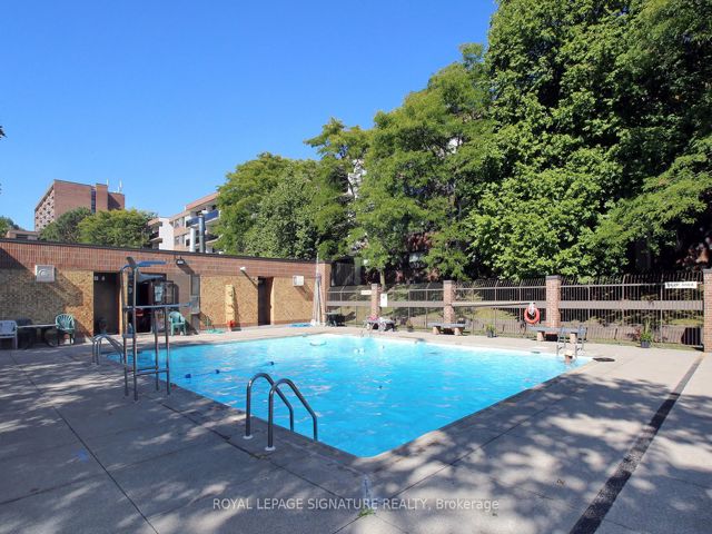 114 - 20 Sunrise Ave