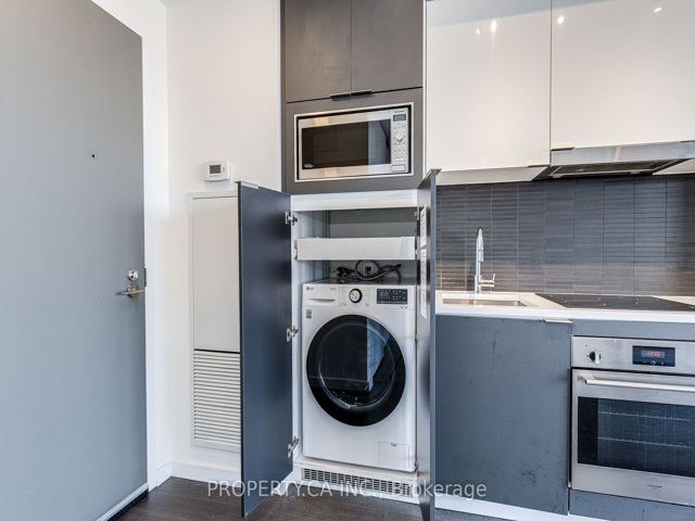 511 - 170 Bayview Ave