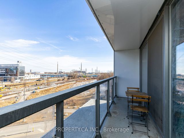 511 - 170 Bayview Ave