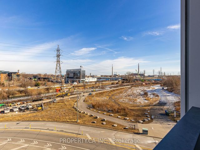 511 - 170 Bayview Ave