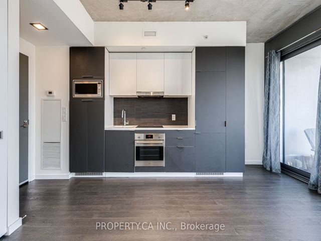 511 - 170 Bayview Ave