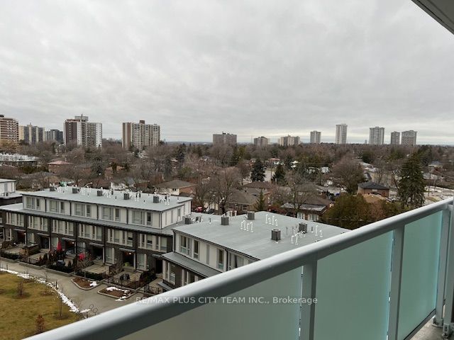 707 - 188 Fairview Mall Dr