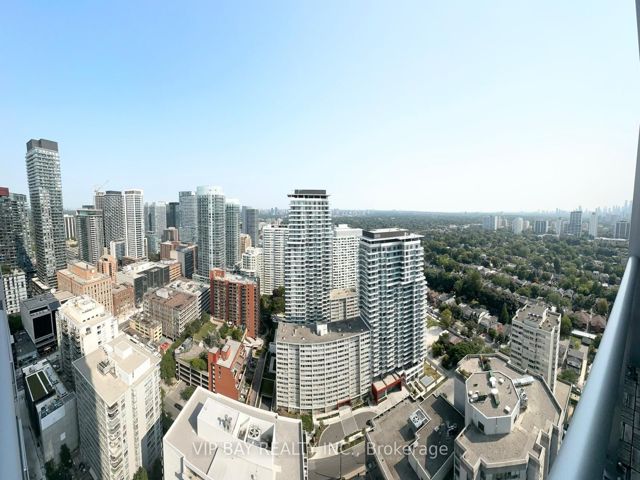 3901 - 2191 Yonge St