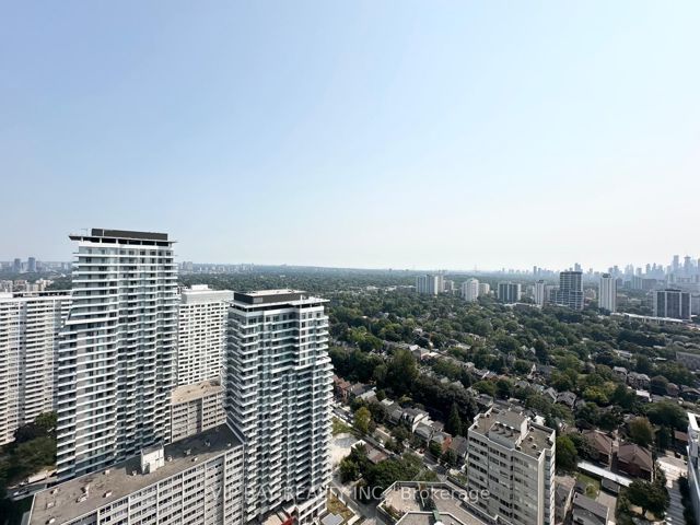 3901 - 2191 Yonge St