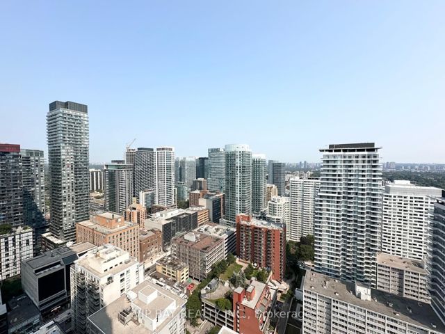 3901 - 2191 Yonge St
