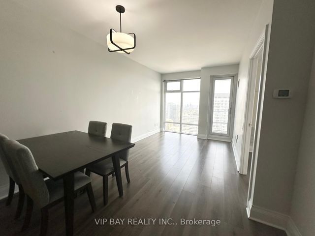 3901 - 2191 Yonge St