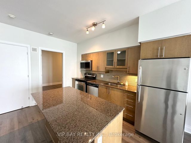 3901 - 2191 Yonge St