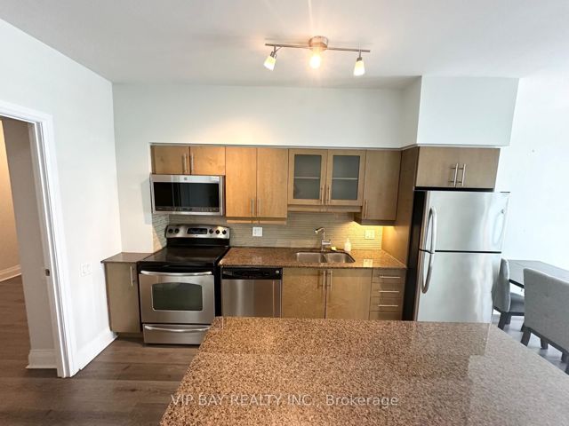 3901 - 2191 Yonge St