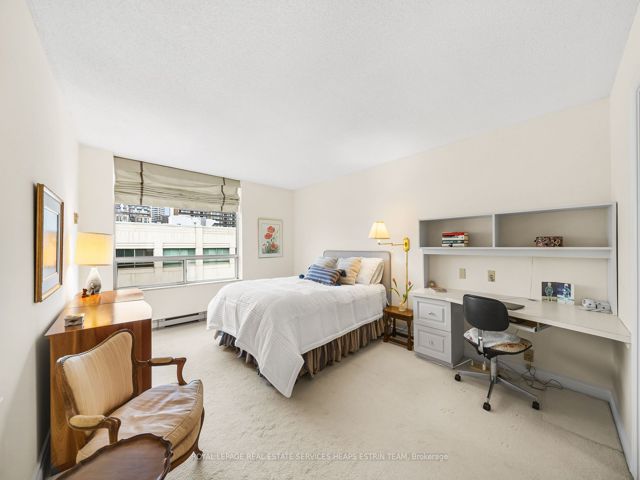 602 - 1177 Yonge St