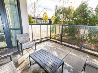 216 - 1603 Eglinton Ave W