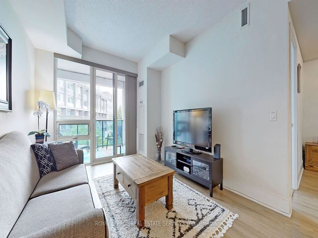 301 - 181 Wynford Dr