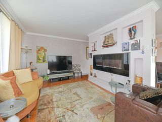 2404 - 135 Antibes Dr
