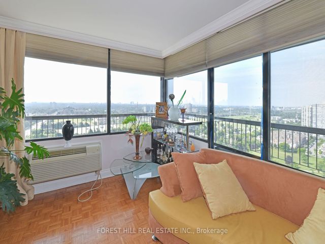 2404 - 135 Antibes Dr