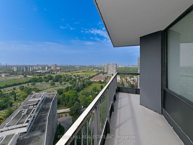 2404 - 135 Antibes Dr