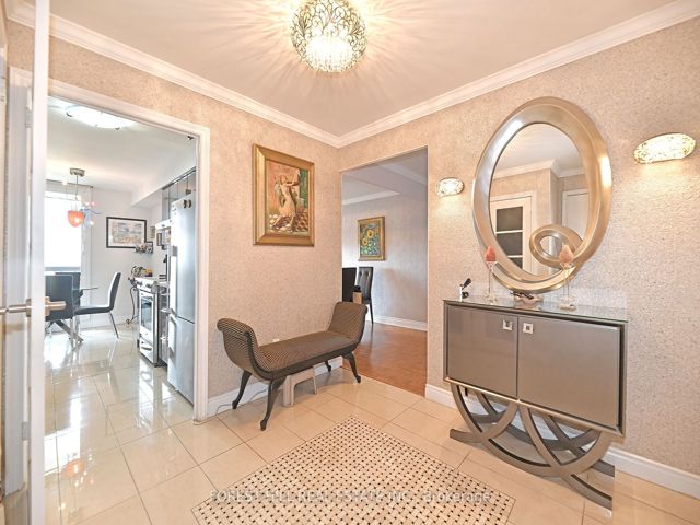 2404 - 135 Antibes Dr
