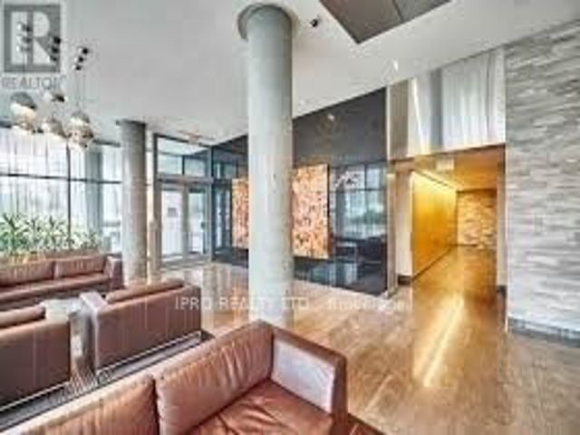 1202 - 4K Spadina Ave