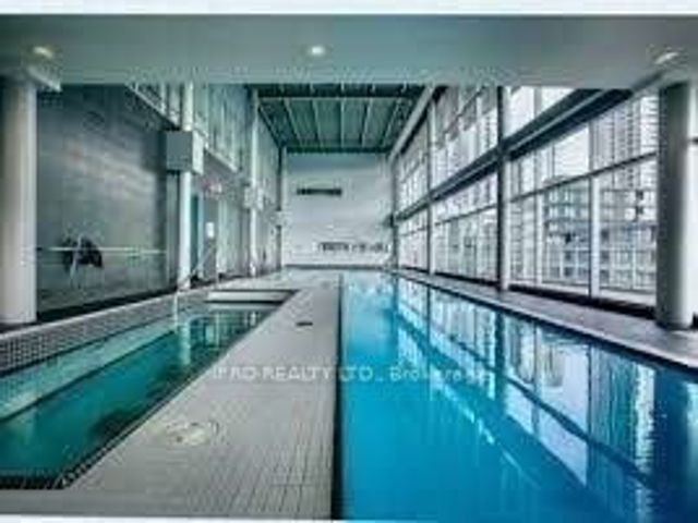 1202 - 4K Spadina Ave