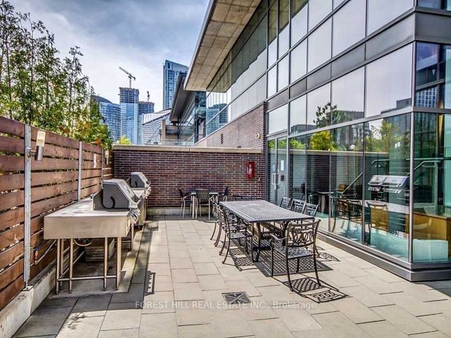 2906 - 15 Fort York Blvd