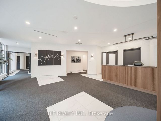 SPH16 - 600 Queens Quay W