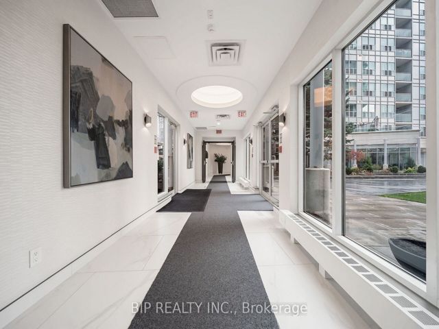 SPH16 - 600 Queens Quay W