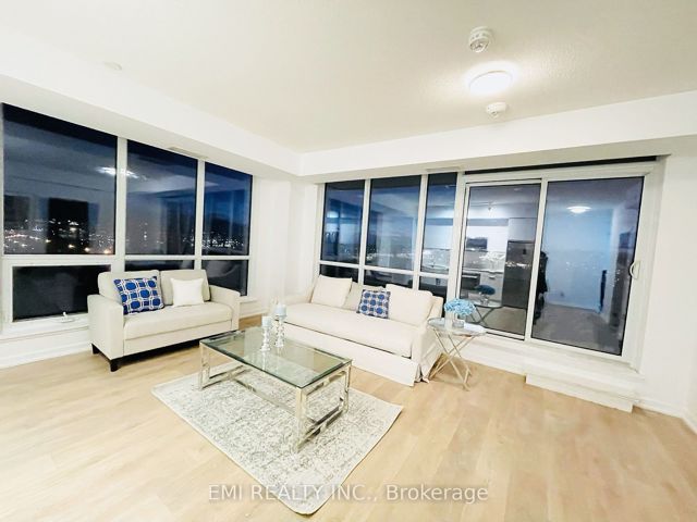 405 - 36 Forest Manor Rd