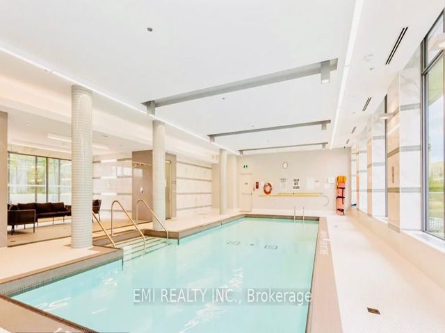 405 - 36 Forest Manor Rd