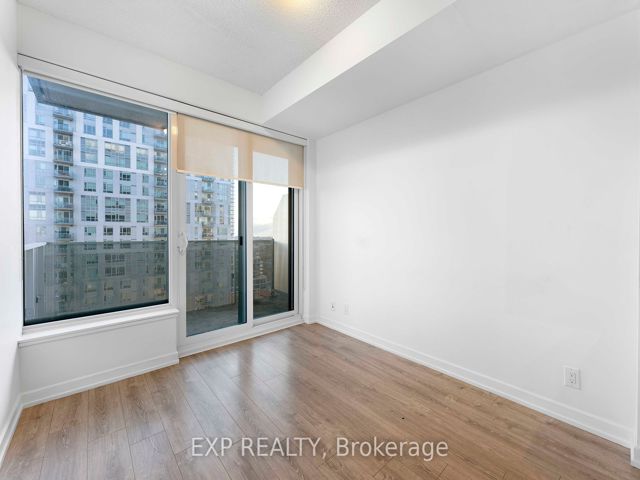 1605 - 20 Tubman Ave E