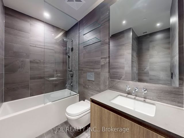 403 - 81 Wellesley St E