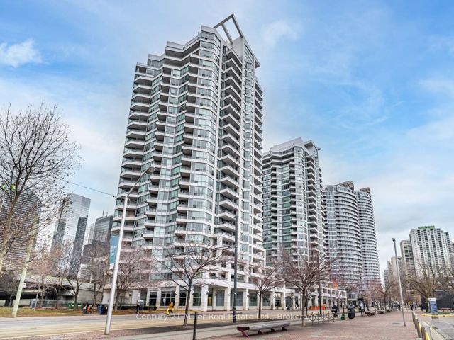 628 - 230 Queens Quay W