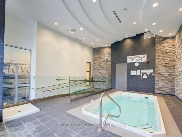 510 - 2756 Old Leslie St