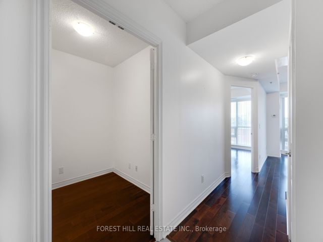 510 - 2756 Old Leslie St