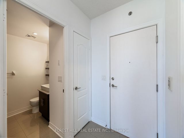 510 - 2756 Old Leslie St
