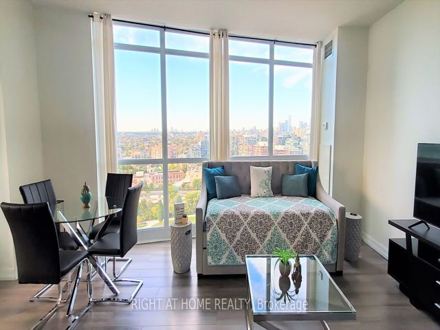2502 - 219 Fort York Blvd
