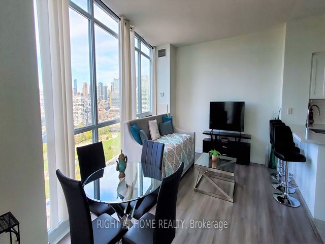 2502 - 219 Fort York Blvd
