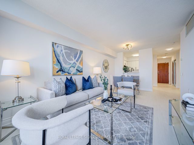 2503 - 35 Finch Ave E