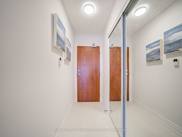 2503 - 35 Finch Ave E