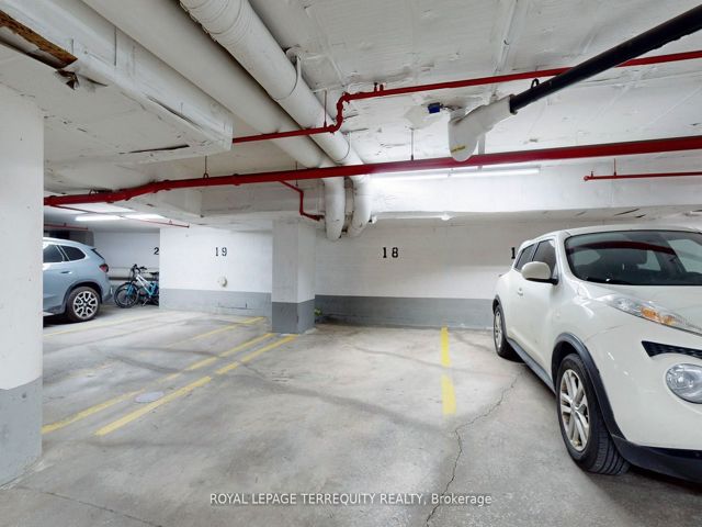 PH1 - 39 Parliament St
