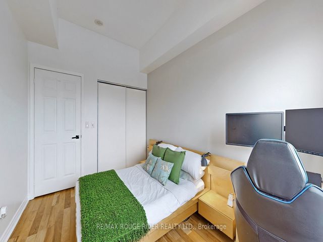 701 - 18 Kenaston Gdns