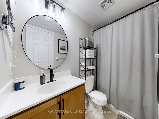 701 - 18 Kenaston Gdns