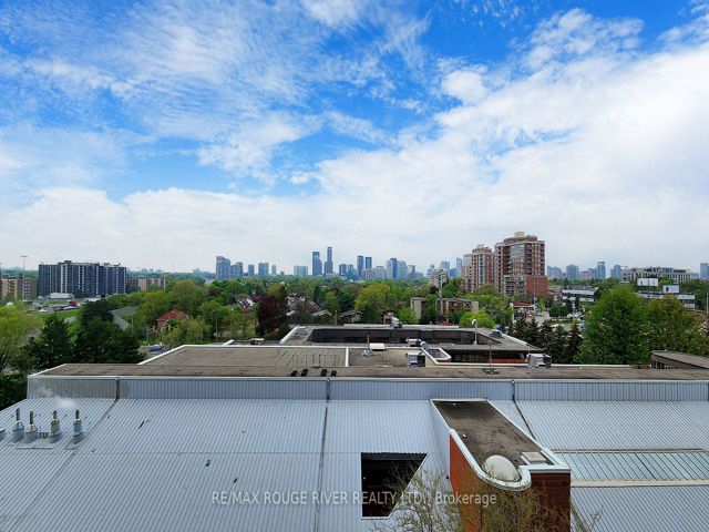 701 - 18 Kenaston Gdns