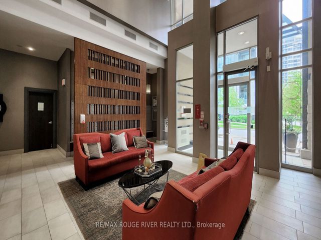 701 - 18 Kenaston Gdns