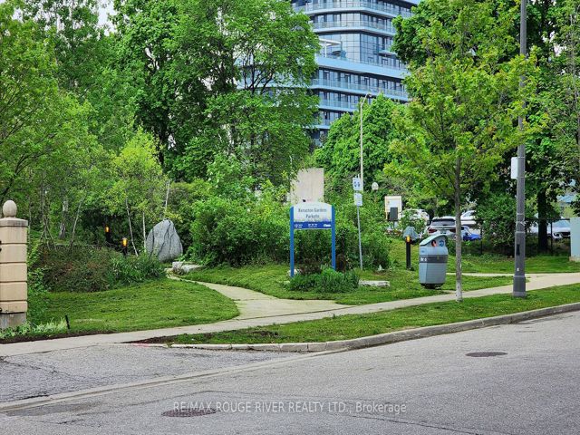 701 - 18 Kenaston Gdns