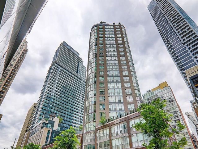 1902 - 24 Wellesley St W