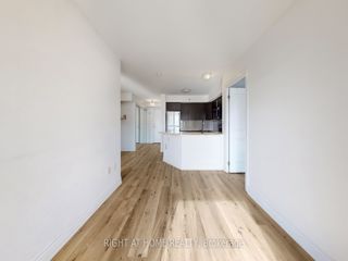 212 - 760 Sheppard Ave W