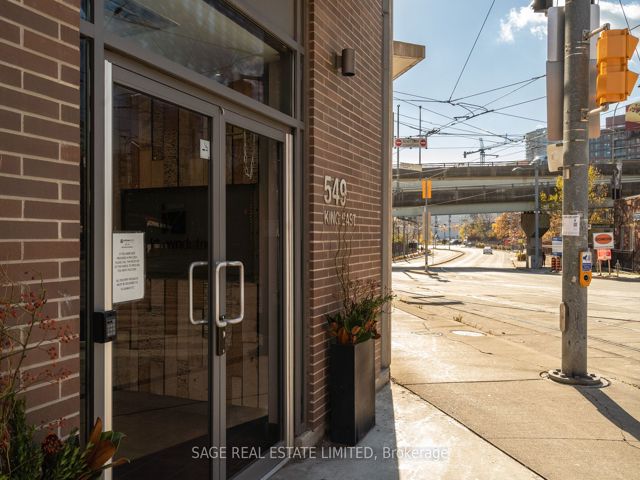 502 - 549 King St E