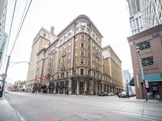 326 - 22 Leader Lane