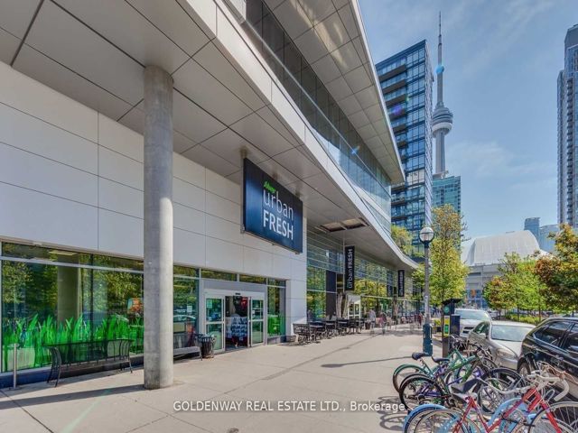 721 - 4K Spadina Ave