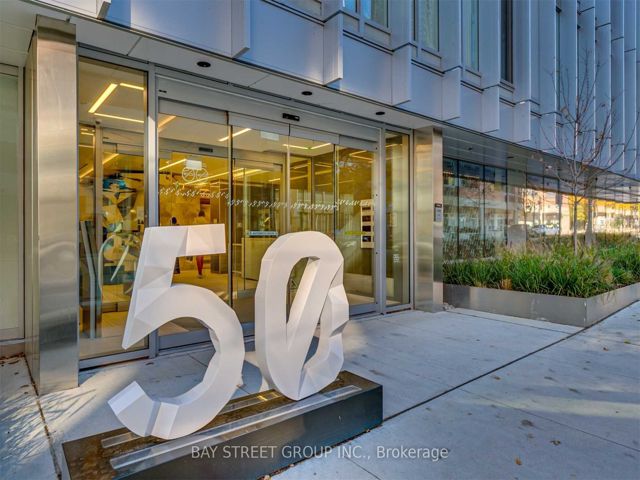1006 - 50 Mccaul St